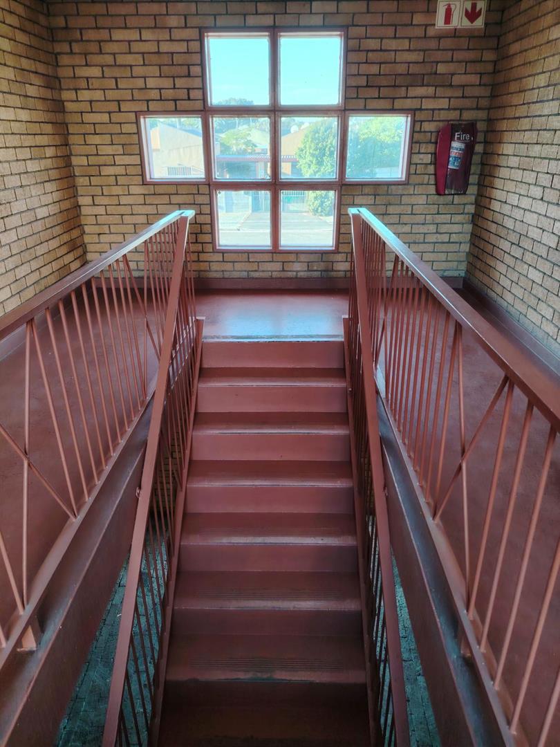 To Let 2 Bedroom Property for Rent in Morgenster Western Cape